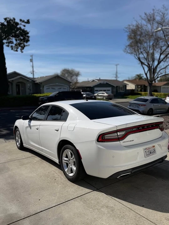 2015 Dodge Charger 7th Gen - Image 2 of 6