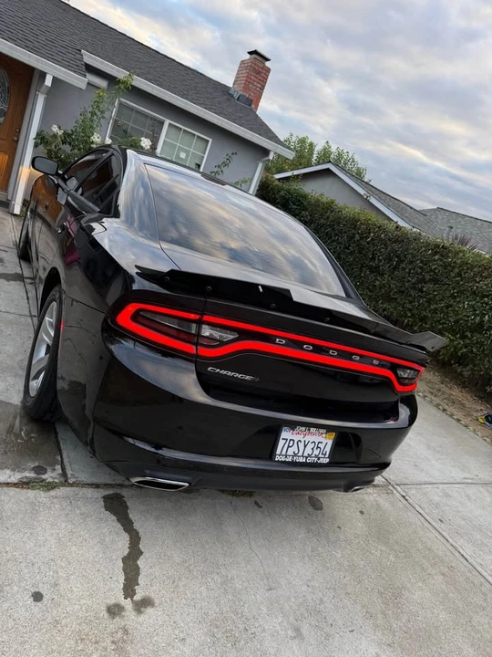 2015 Dodge Charger 7th Gen - Image 7 of 15