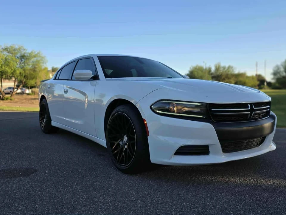 2015 Dodge Charger 7th Gen - Image 2 of 11
