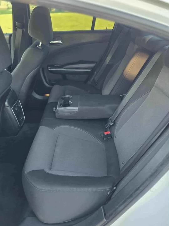 2015 Dodge Charger 7th Gen - Image 7 of 11