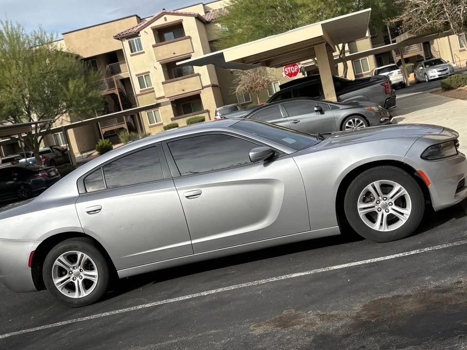 2015 Dodge Charger 7th Gen - Image 2 of 3