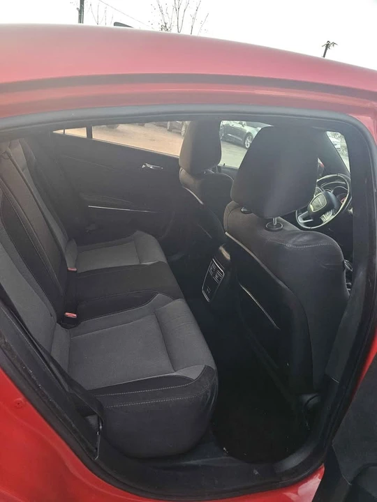 2015 Dodge Charger 7th Gen - Image 6 of 11