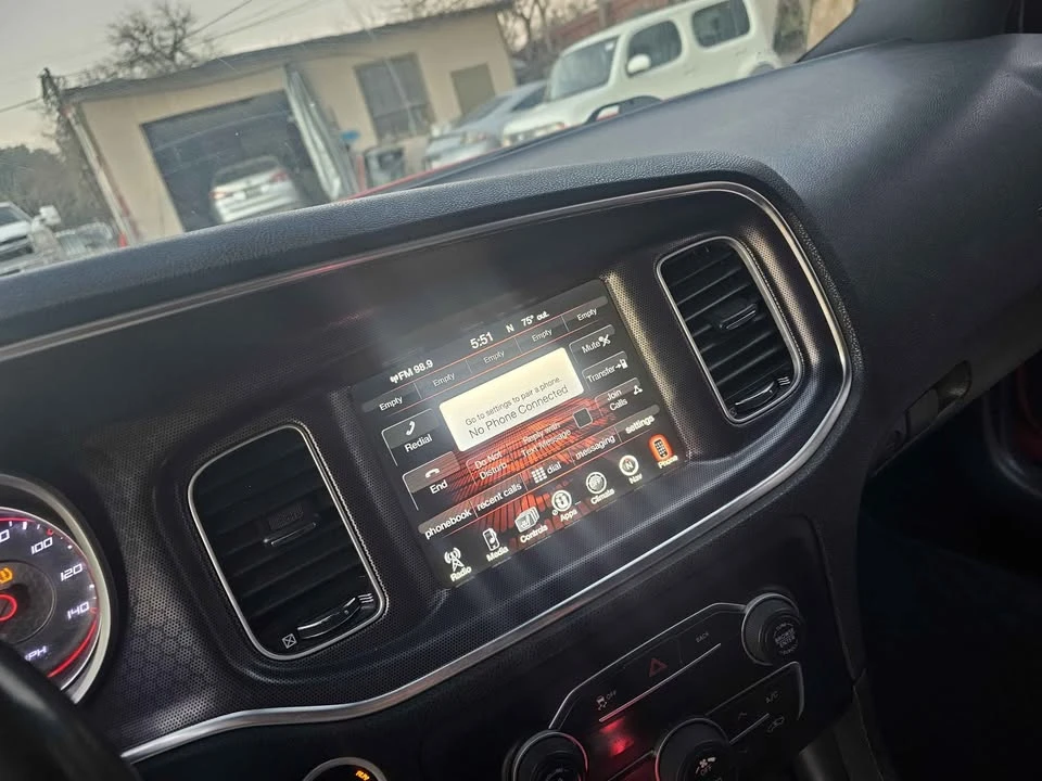 2015 Dodge Charger 7th Gen - Image 11 of 11
