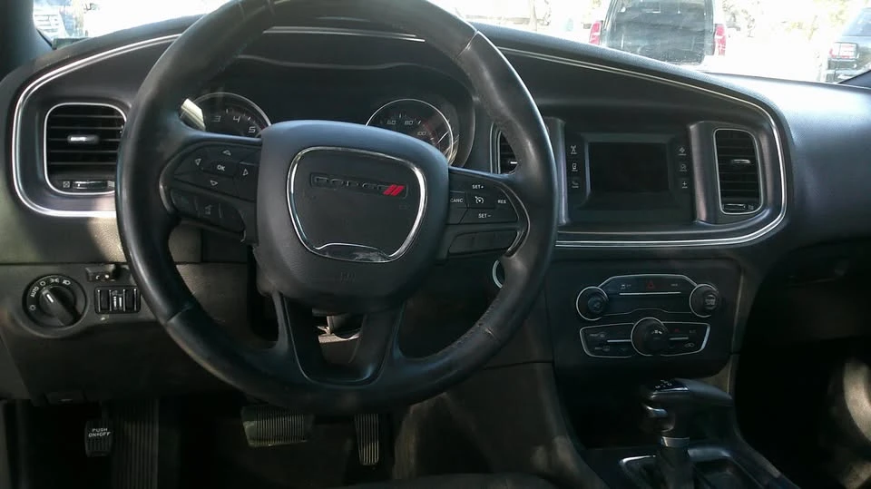 2015 Dodge Charger 7th Gen - Image 18 of 20