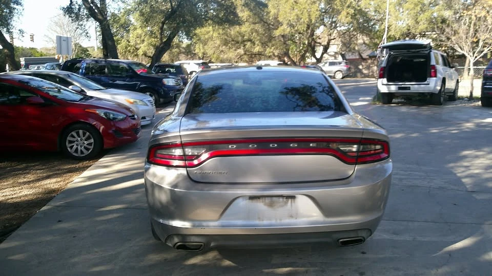2015 Dodge Charger 7th Gen - Image 5 of 20