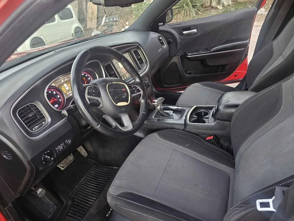 2015 Dodge Charger 7th Gen - Image 7 of 11
