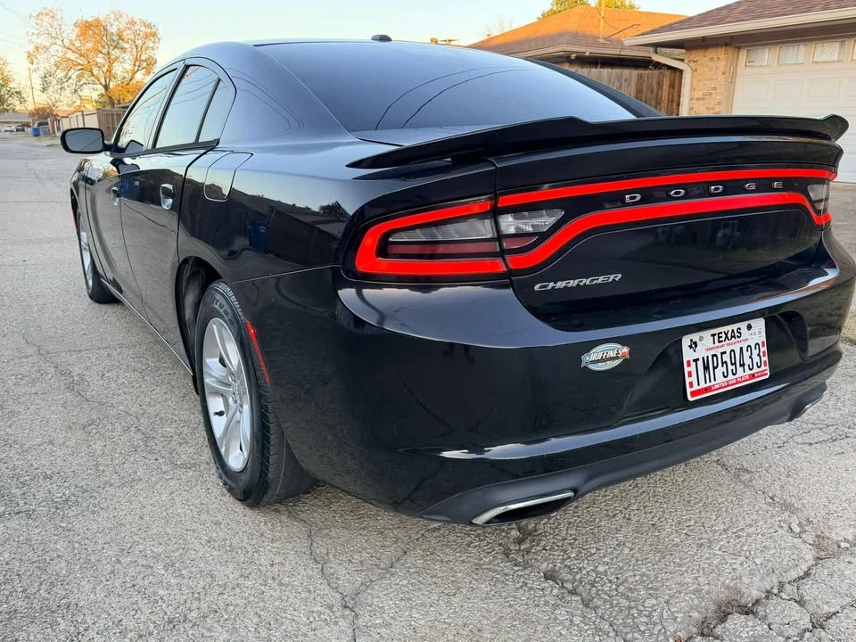 2015 Dodge Charger 7th Gen - Image 8 of 11