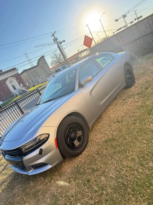 2015 Dodge Charger 7th Gen - Image 4 of 13