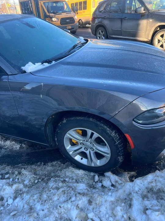 2015 Dodge Charger 6th Gen - Image 5 of 17