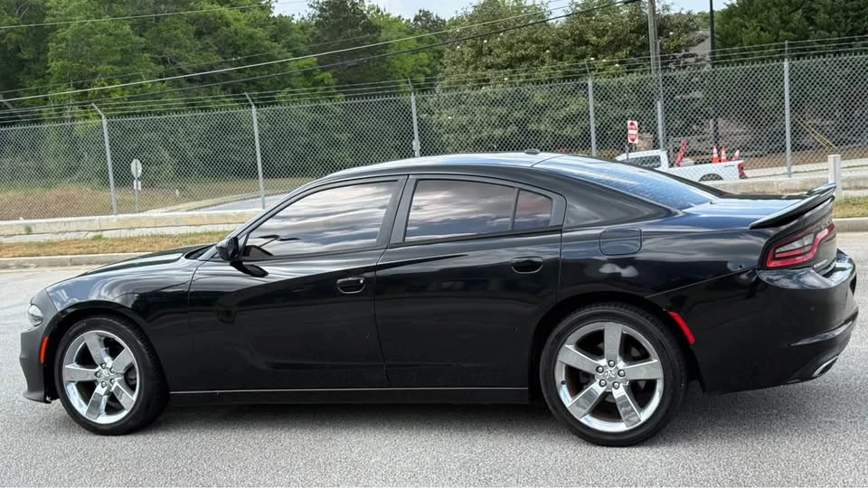 2015 Dodge Charger 7th Gen - Image 9 of 19