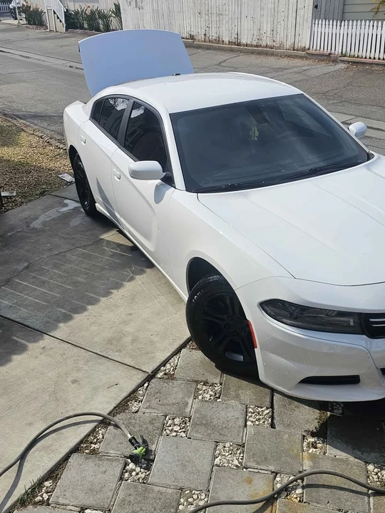2015 Dodge Charger 7th Gen - Image 4 of 8