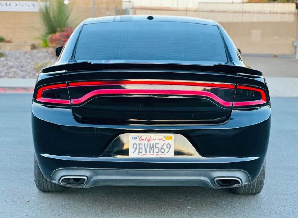 2015 Dodge Charger 7th Gen - Image 4 of 14