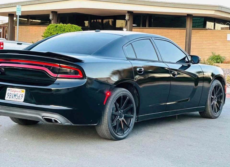 2015 Dodge Charger 7th Gen - Image 6 of 14