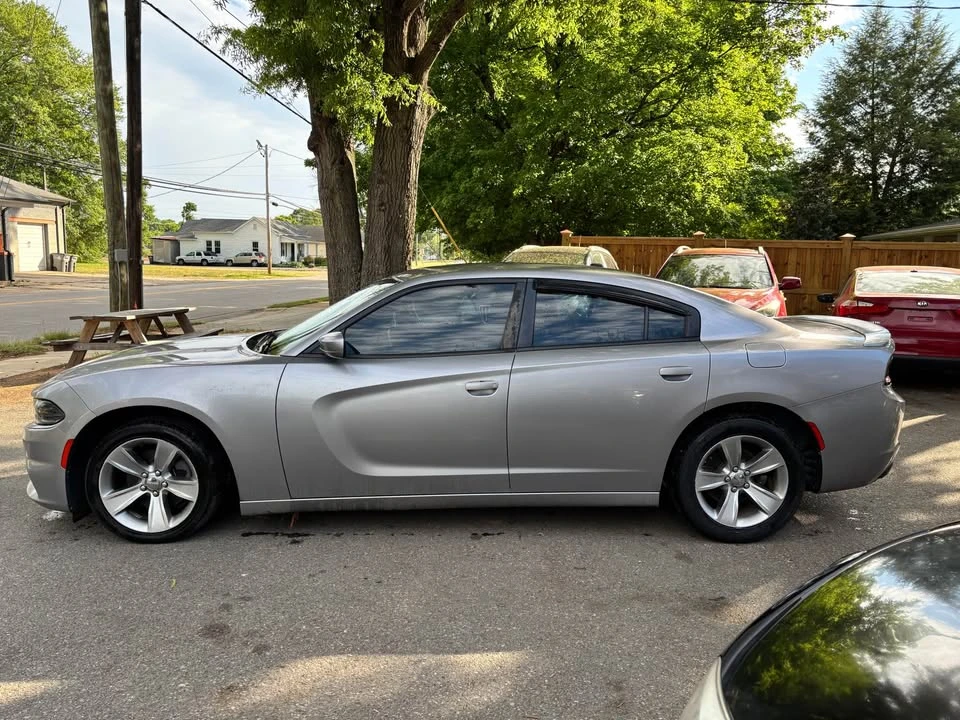 2015 Dodge Charger 7th Gen - Image 3 of 18