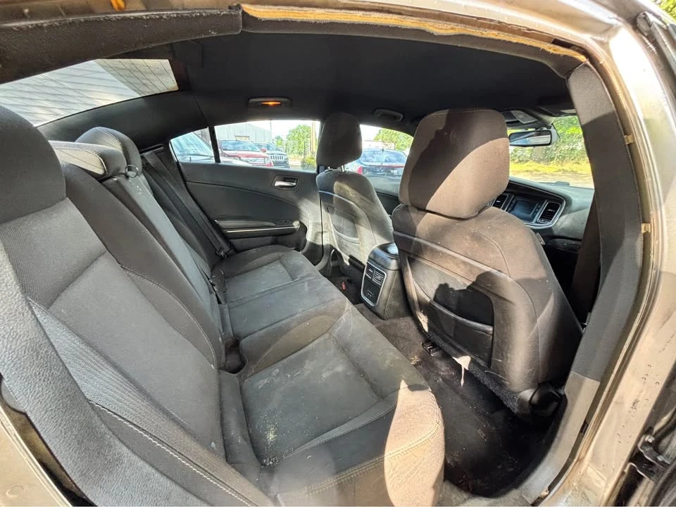 2015 Dodge Charger 7th Gen - Image 14 of 18