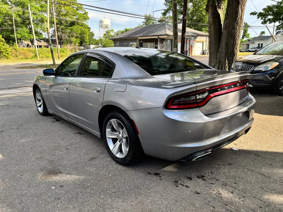 2015 Dodge Charger 7th Gen - Image 4 of 18