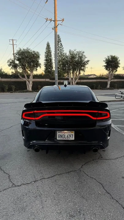 2015 Dodge Charger SRT & 392 7th Gen - Image 4 of 9