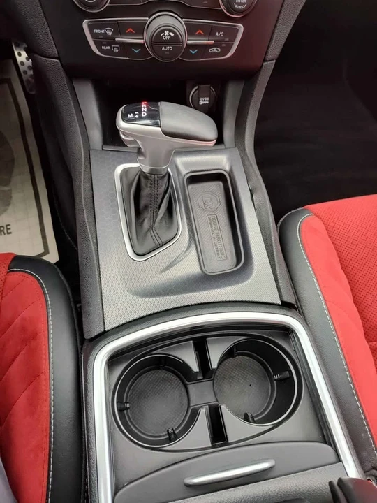 2015 Dodge Charger SRT Hellcat 7th Gen - Image 15 of 17