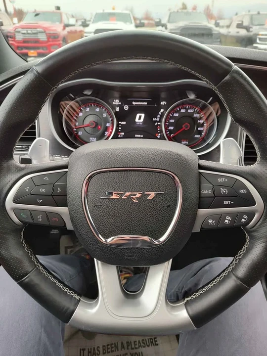 2015 Dodge Charger SRT Hellcat 7th Gen - Image 11 of 17