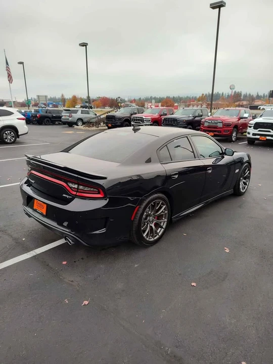 2015 Dodge Charger SRT Hellcat 7th Gen - Image 4 of 17
