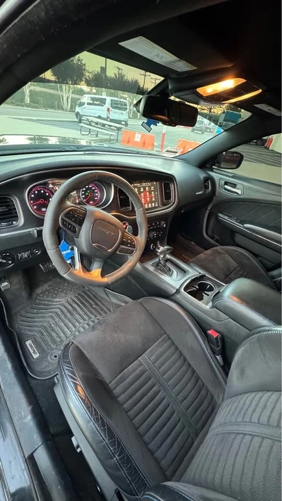 2015 Dodge Charger SRT & 392 7th Gen - Image 9 of 9