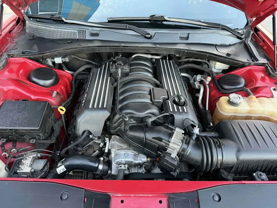 2015 Dodge Charger SRT & 392 7th Gen - Image 17 of 18