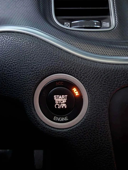 2015 Dodge Charger SRT & 392 7th Gen - Image 12 of 18