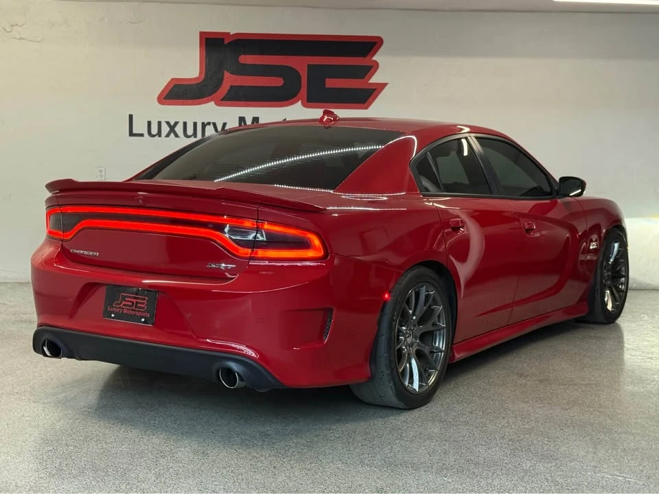 2015 Dodge Charger SRT & 392 7th Gen - Image 4 of 8