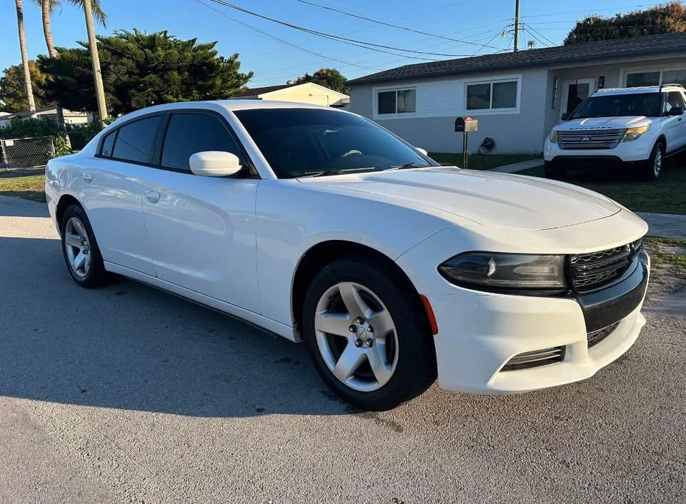 2015 Dodge Charger SRT Hellcat 7th Gen - Image 2 of 2