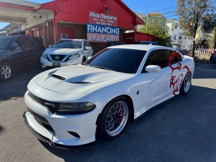 2015 Dodge Charger SRT Hellcat 7th Gen - Image 3 of 9