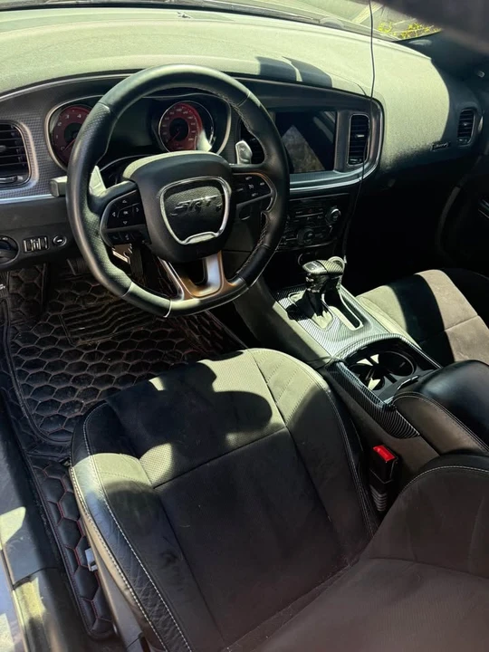 2015 Dodge Charger SRT Hellcat 7th Gen - Image 7 of 14