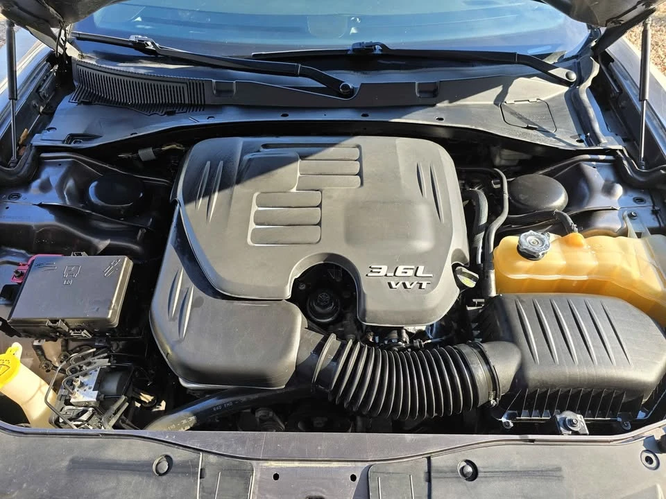 2015 Dodge Charger 7th Gen - Image 2 of 10