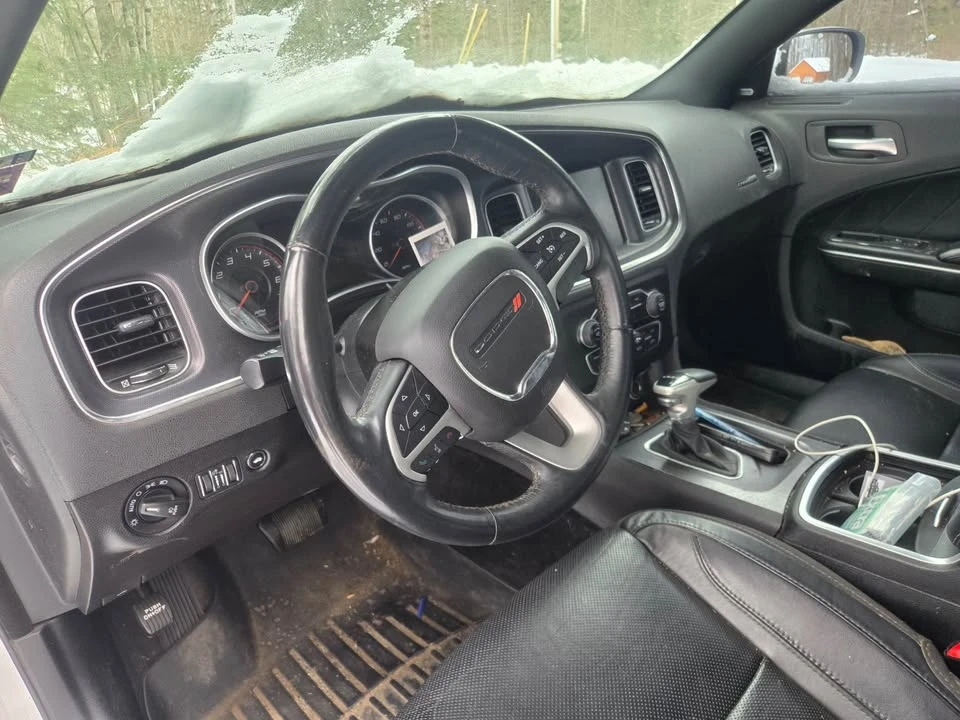 2015 Dodge Charger 6th Gen - Image 4 of 8
