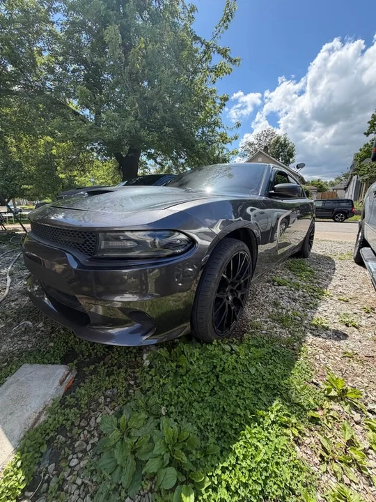2015 Dodge Charger 7th Gen - Image 2 of 17