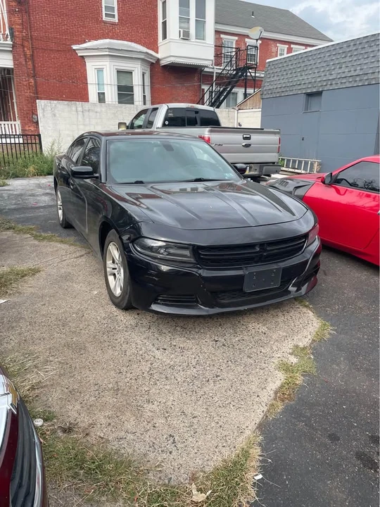 2015 Dodge Charger 6th Gen - Image 2 of 2