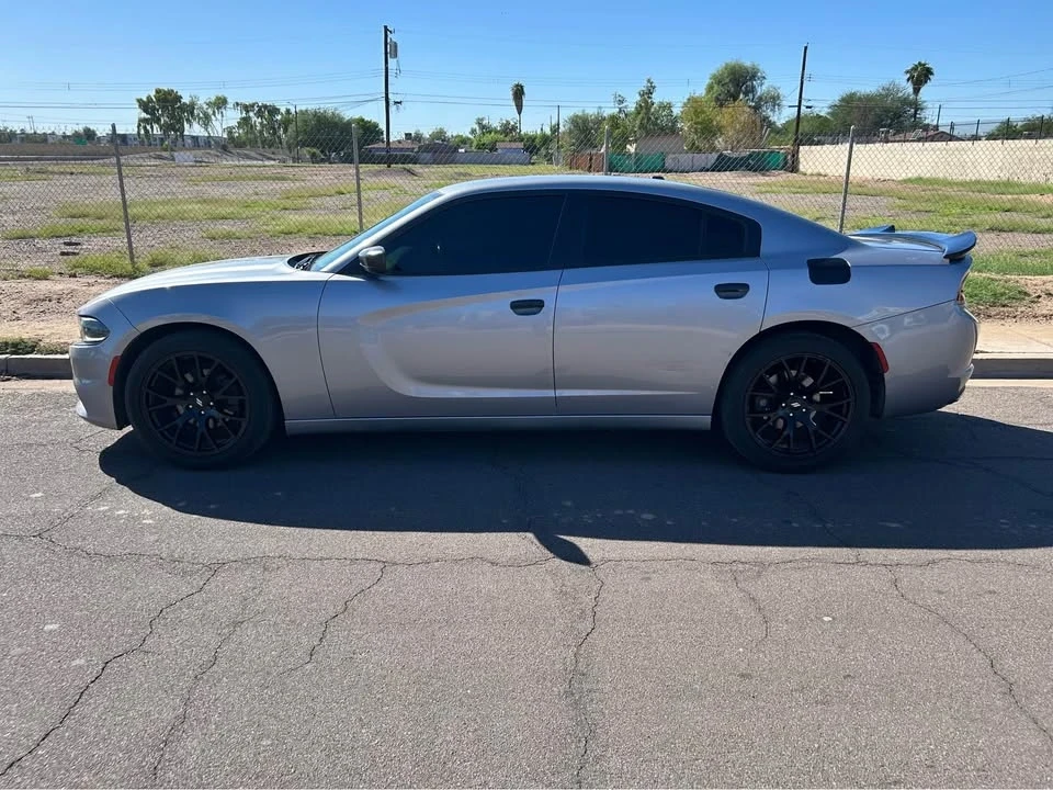 2015 Dodge Charger 7th Gen - Image 3 of 16