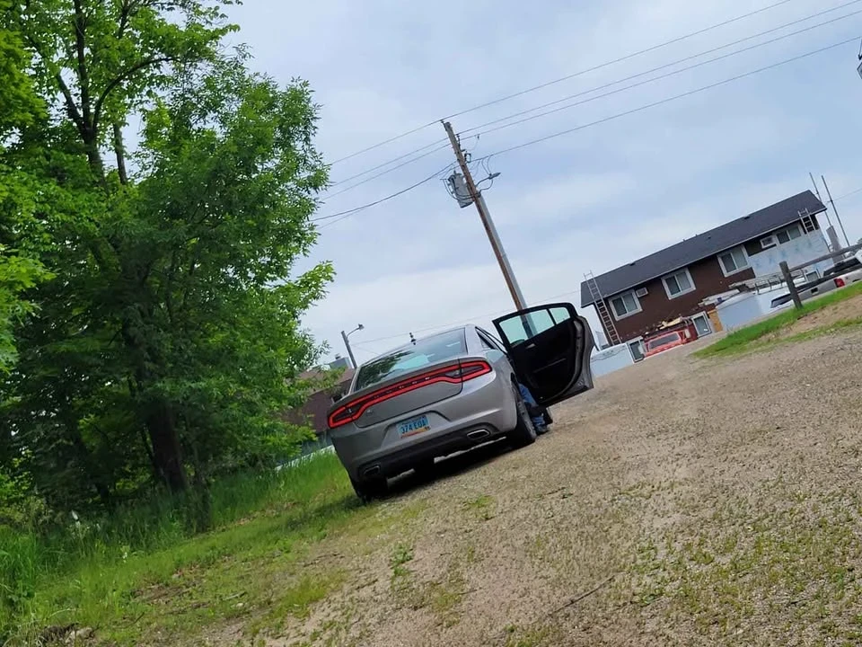 2015 Dodge Charger 7th Gen - Image 4 of 8