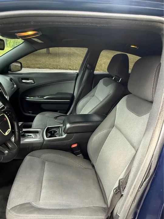 2015 Dodge Charger 7th Gen - Image 8 of 9