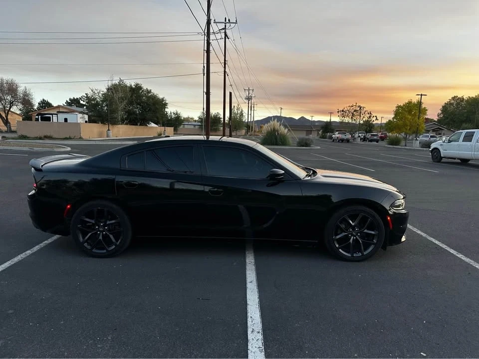 2015 Dodge Charger 7th Gen - Image 10 of 16