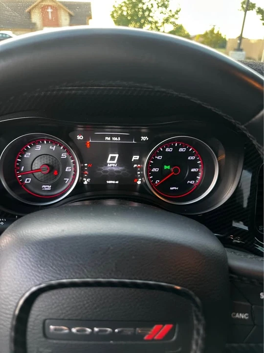 2015 Dodge Charger 7th Gen - Image 5 of 16
