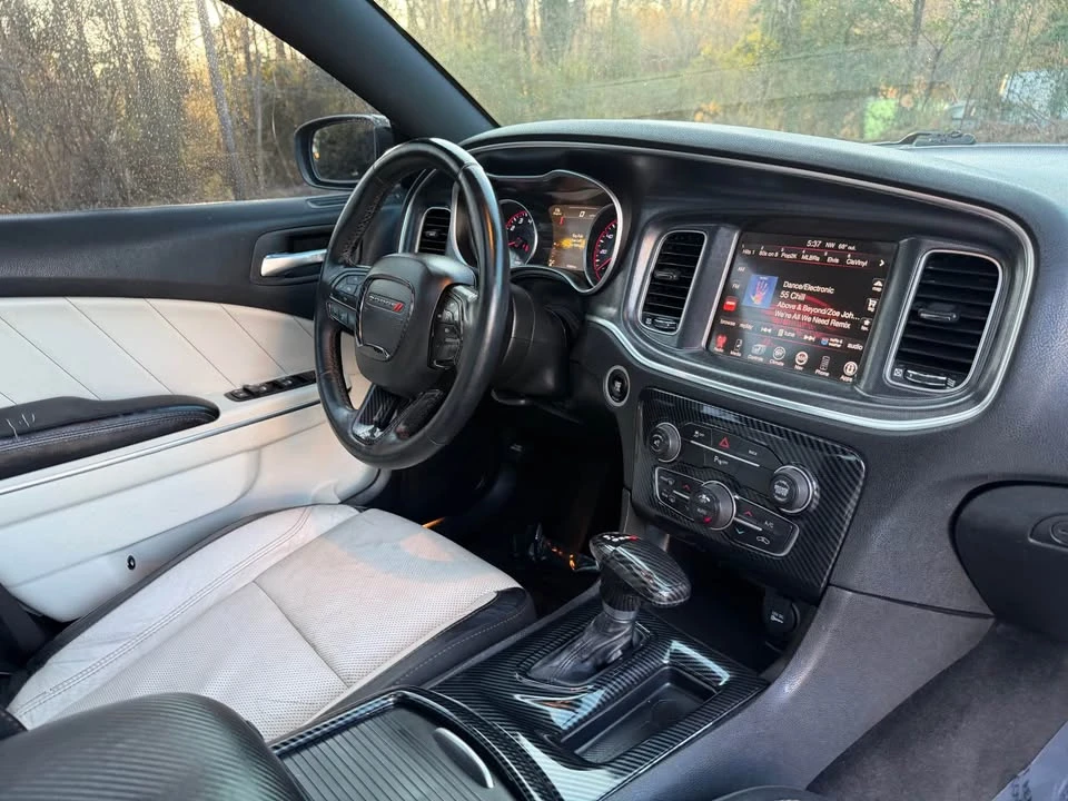 2015 Dodge Charger 7th Gen - Image 12 of 19