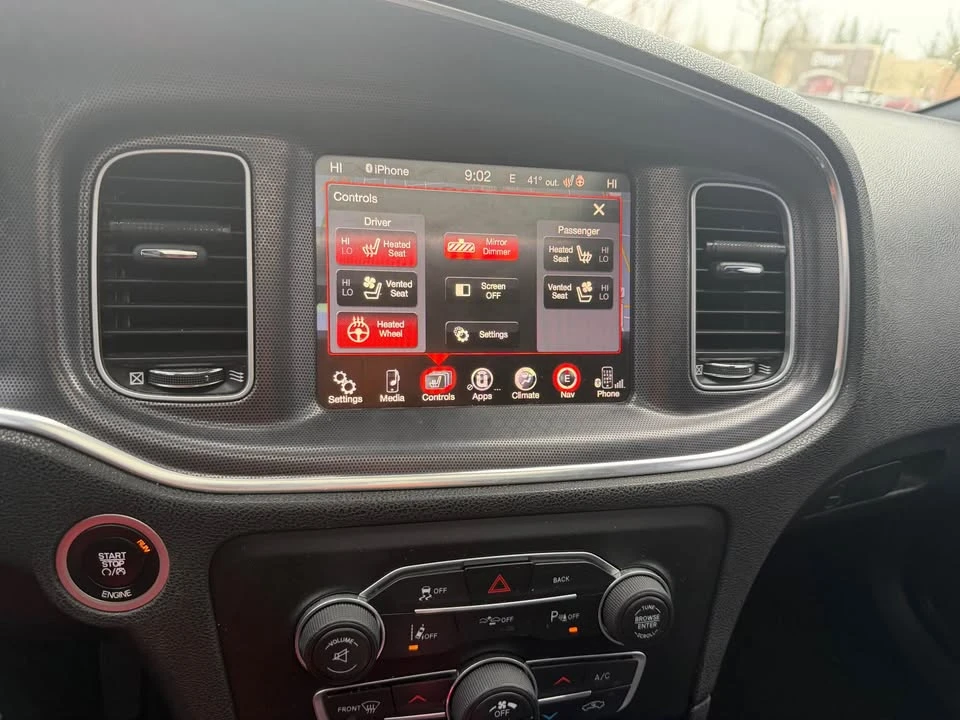 2015 Dodge Charger 7th Gen - Image 4 of 7
