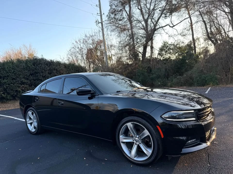 2015 Dodge Charger 7th Gen - Image 2 of 19