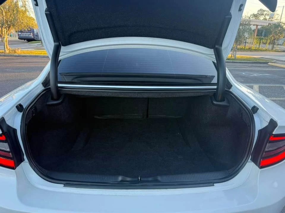 2015 Dodge Charger 7th Gen - Image 12 of 15