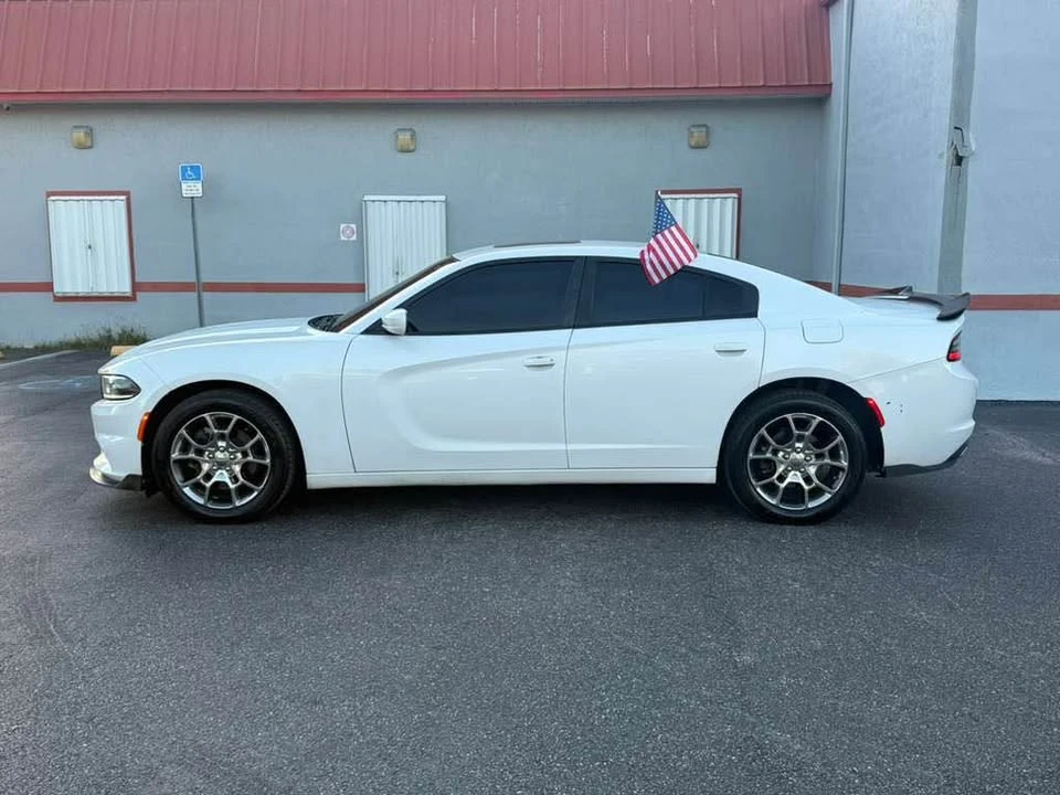 2015 Dodge Charger 7th Gen - Image 4 of 15