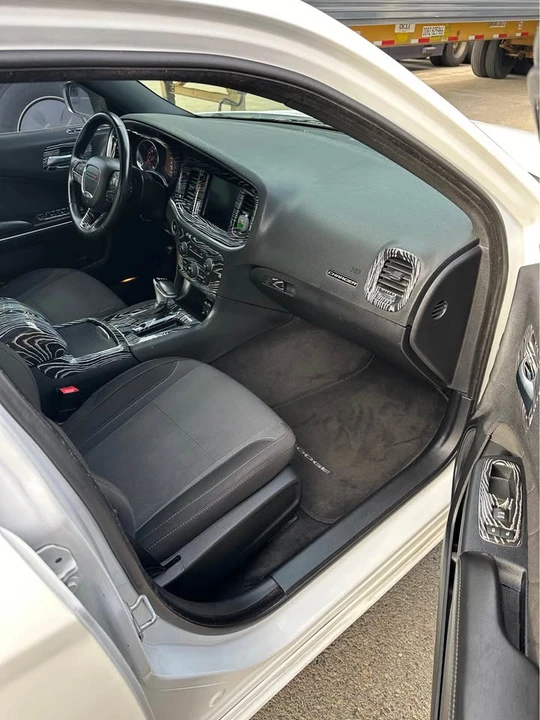 2015 Dodge Charger 7th Gen - Image 14 of 16