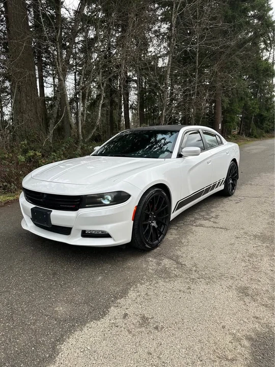 2015 Dodge Charger 7th Gen - Image 3 of 16