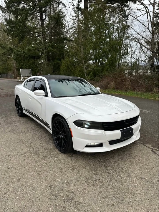2015 Dodge Charger 7th Gen - Image 2 of 16