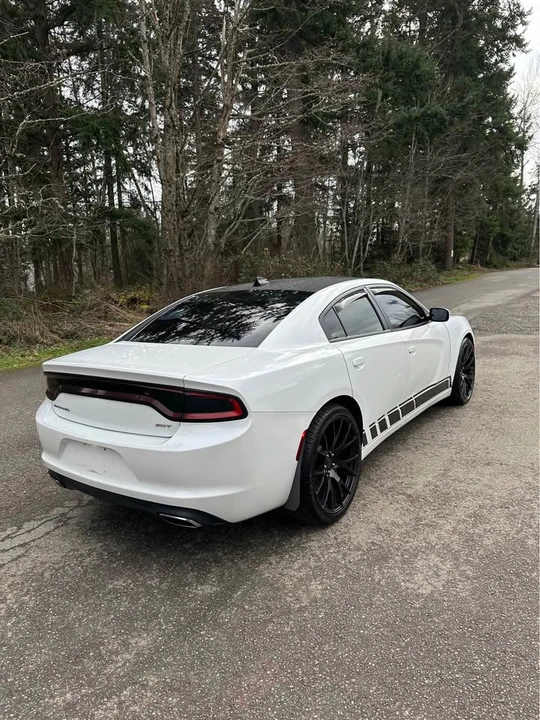 2015 Dodge Charger 7th Gen - Image 6 of 16