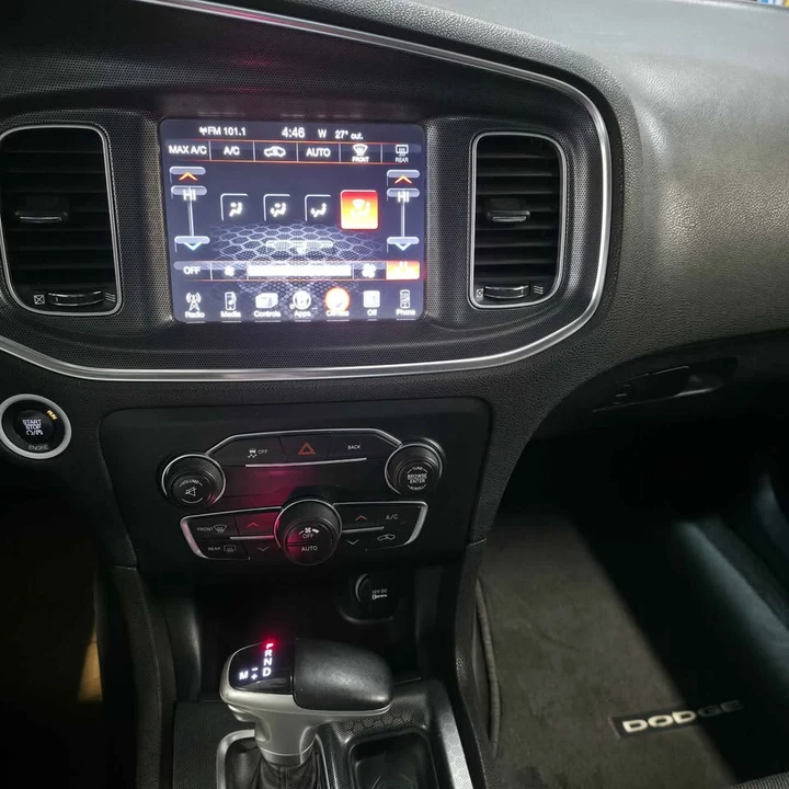 2015 Dodge Charger 7th Gen - Image 4 of 6